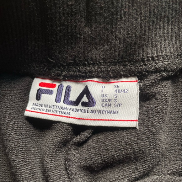 Fila Small black jogger pants - Picture 3 of 4